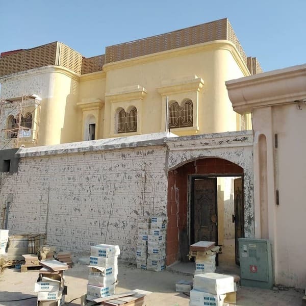 مظلات مسابح