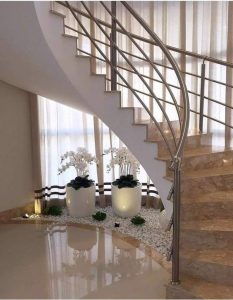 ديكورات درج داخلي في جدة